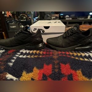 Nike Air Max 270 Wmns